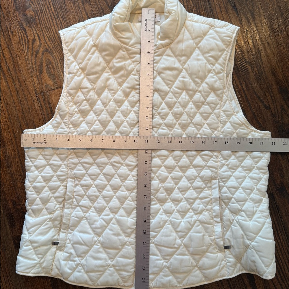 Talbots Quilted Shirttail Vest - Picture 7 of 9